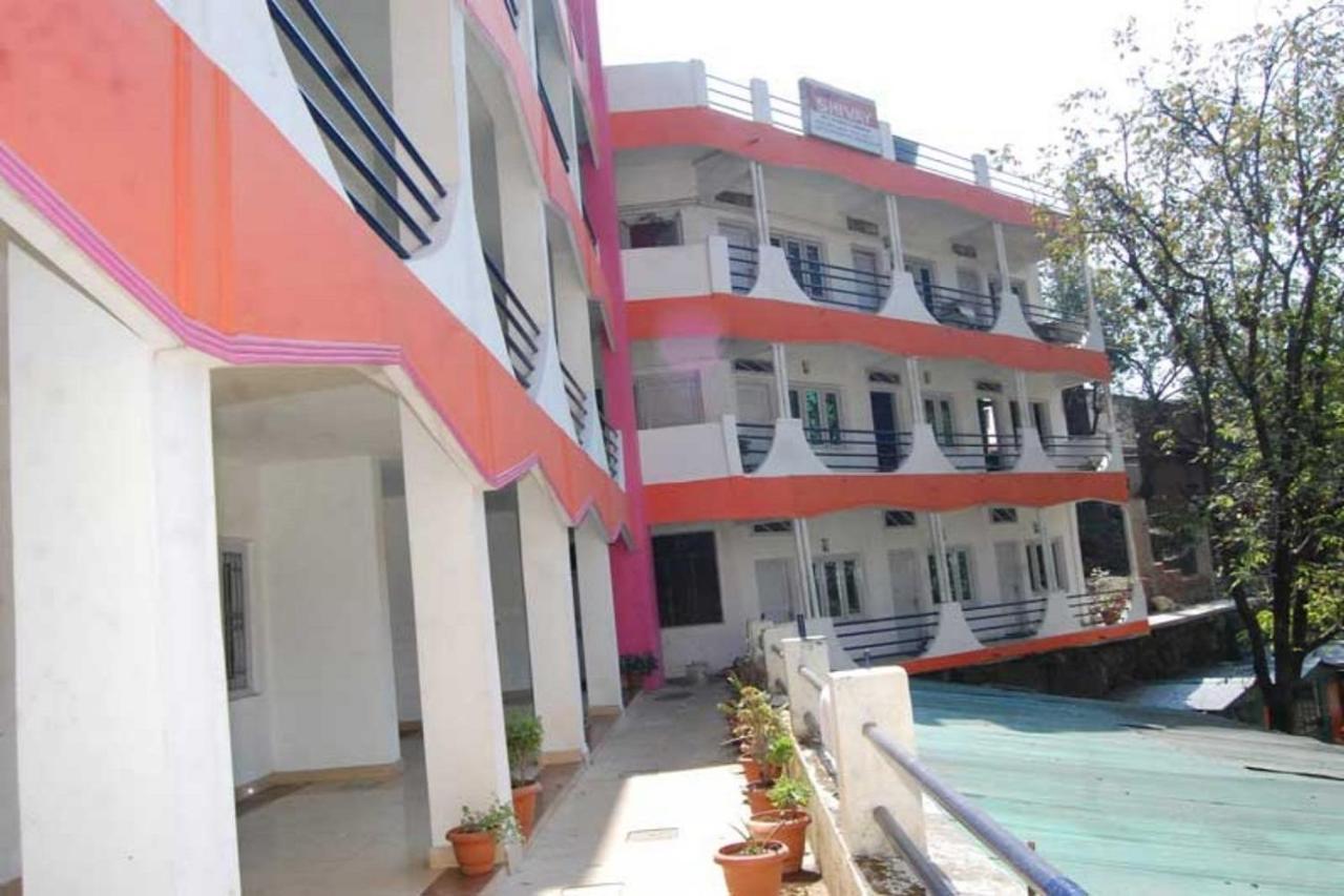 Goroomgo Hotel Shivay Near Kausani Chouraha - Mountain View - Excellent Customer Service Exterior foto
